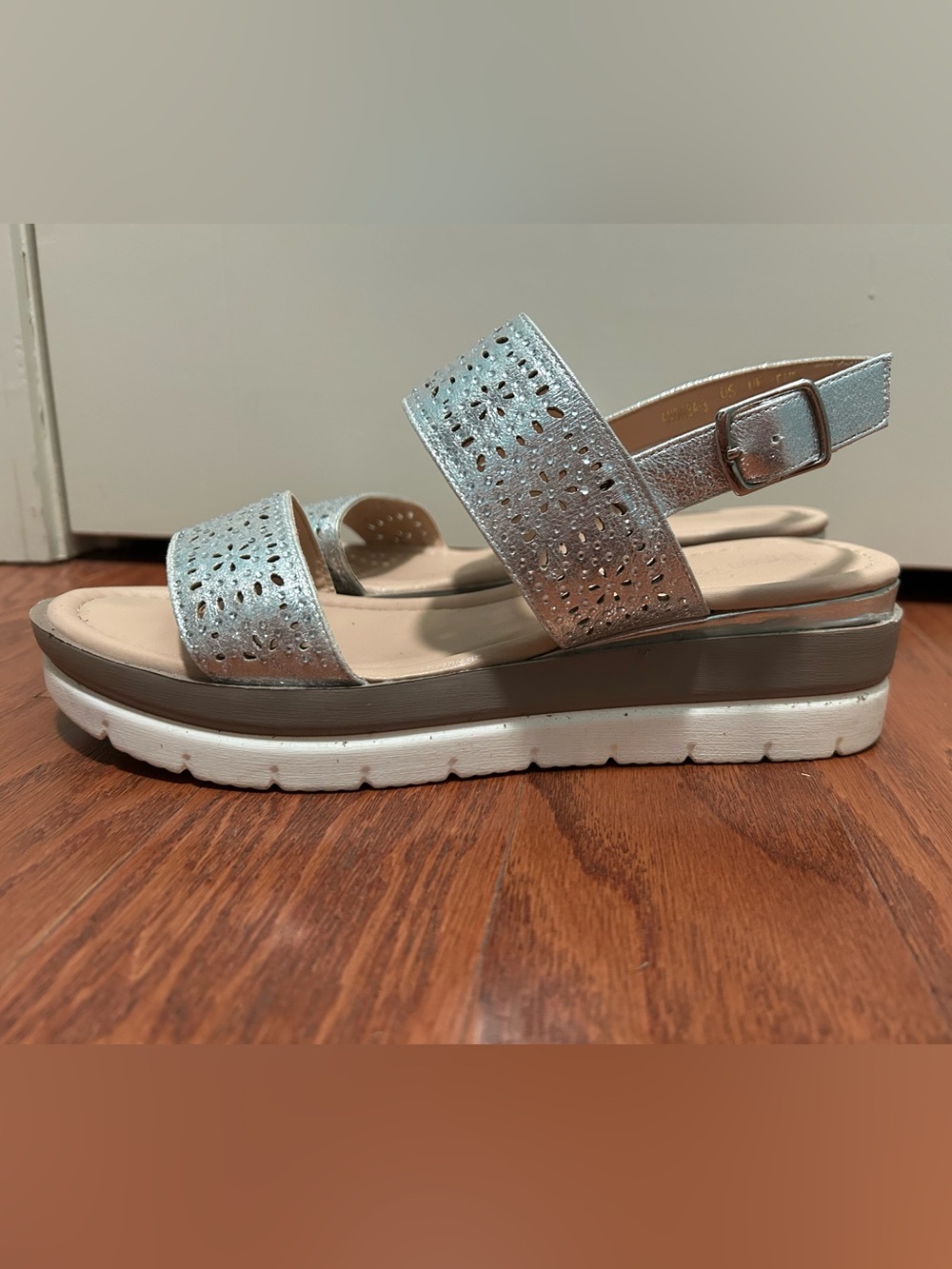 Dream Pairs Silver Laser-Cut Platform Sandals